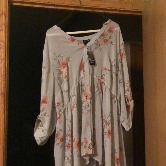 Torrid long shirt - Picture 4 of 5